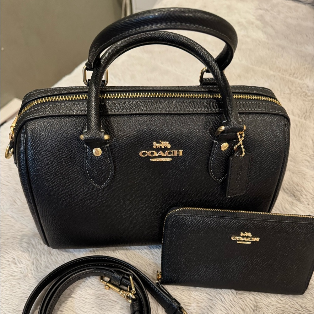 ****SOLD*****Authentic Coach Rowan Satchel